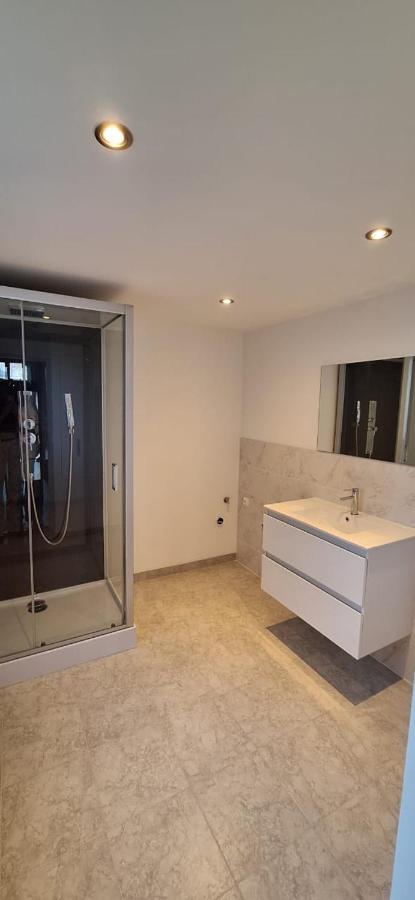The 16Th Century 2Br Apartment In The City Center Antwerpen Buitenkant foto